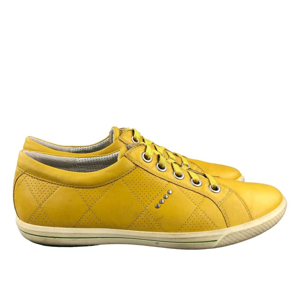ECCO Womens 41 (US 10-10.5) Yellow Leather Quilt Stitch Spikeless Golf Sneakers